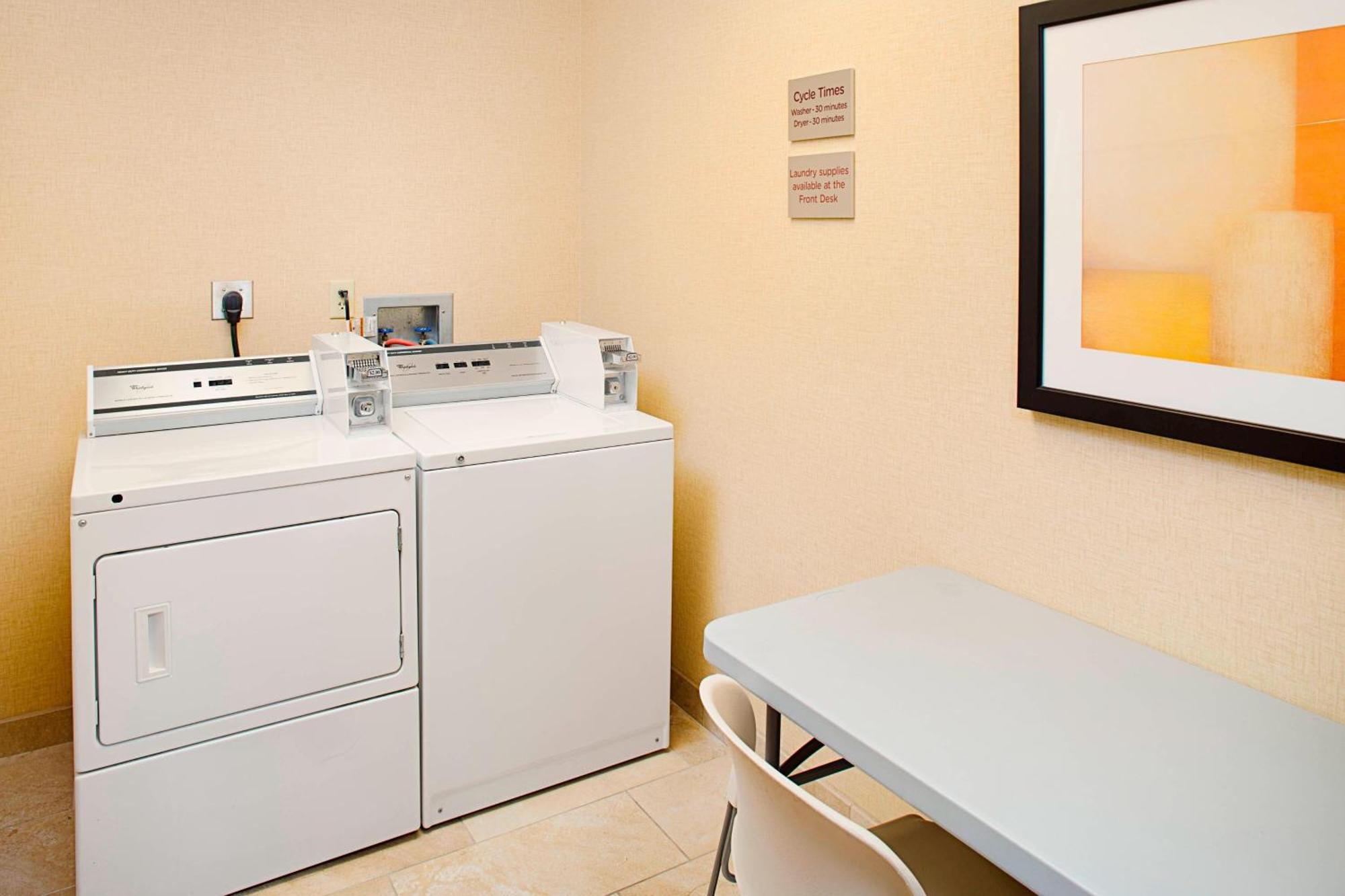 Courtyard By Marriott West Palm Beach Airport Екстер'єр фото